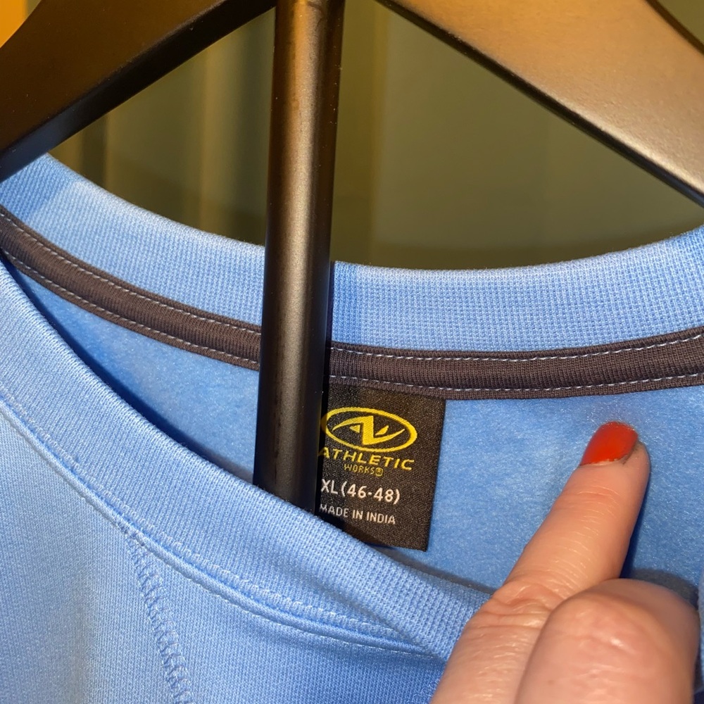 ALL BLUES NO CLUES Sweatshirt - Picture 4 of 8
